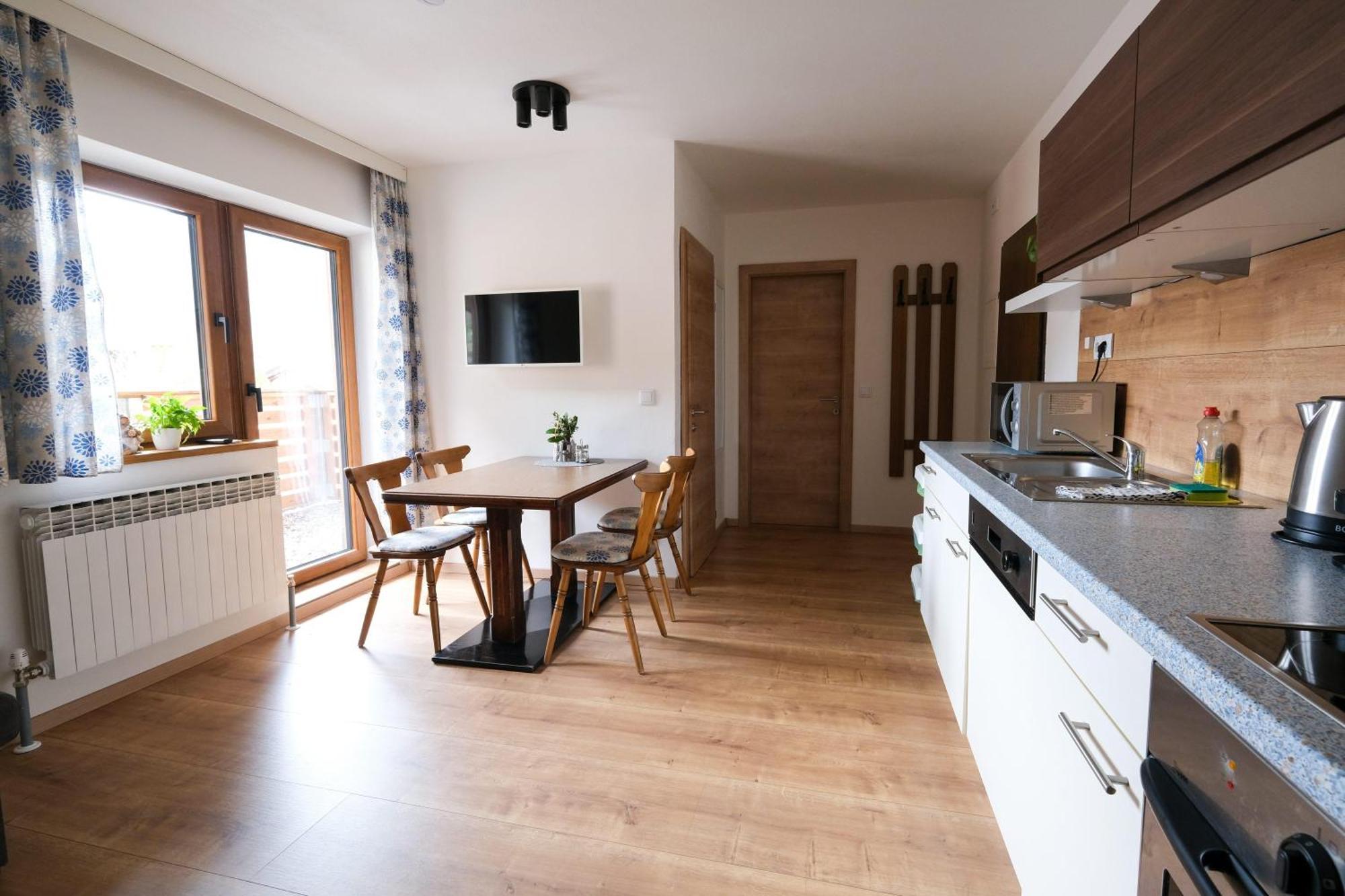 Haus Simona Apartment เมาราค ภายนอก รูปภาพ