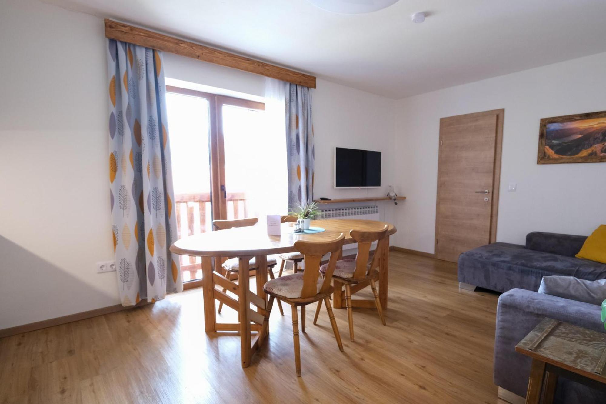 Haus Simona Apartment เมาราค ภายนอก รูปภาพ