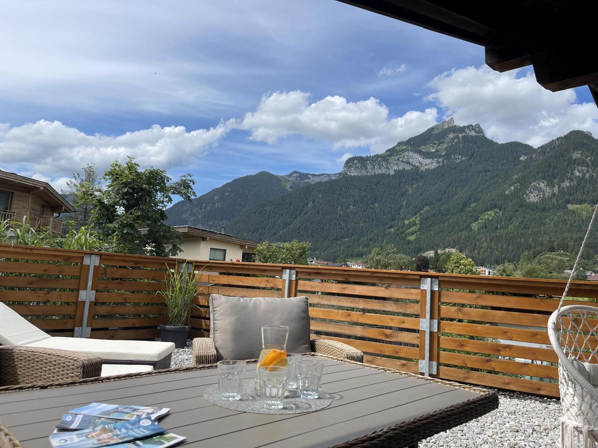 Haus Simona Apartment เมาราค ภายนอก รูปภาพ